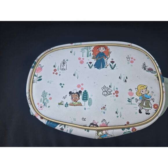 Disney Animators' Collection Lunch Box Princesses Tiana Merida Aurora Belle - Picture 6 of 12